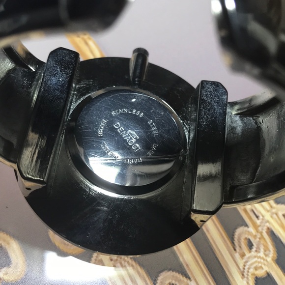 Denacci stanless steel bracelet quartz wrist watch - Picture 6 of 8